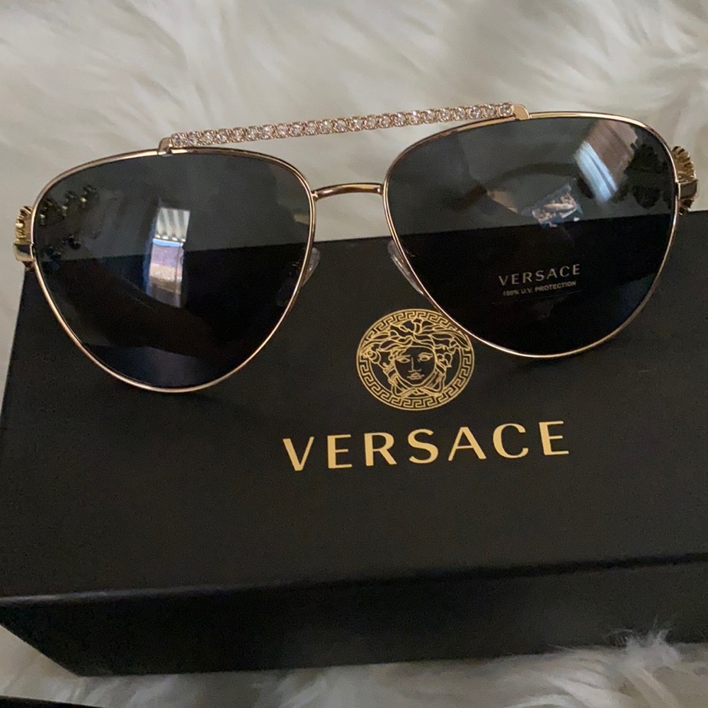 Versace Women's Rose Gold Gradient Sunglasses!